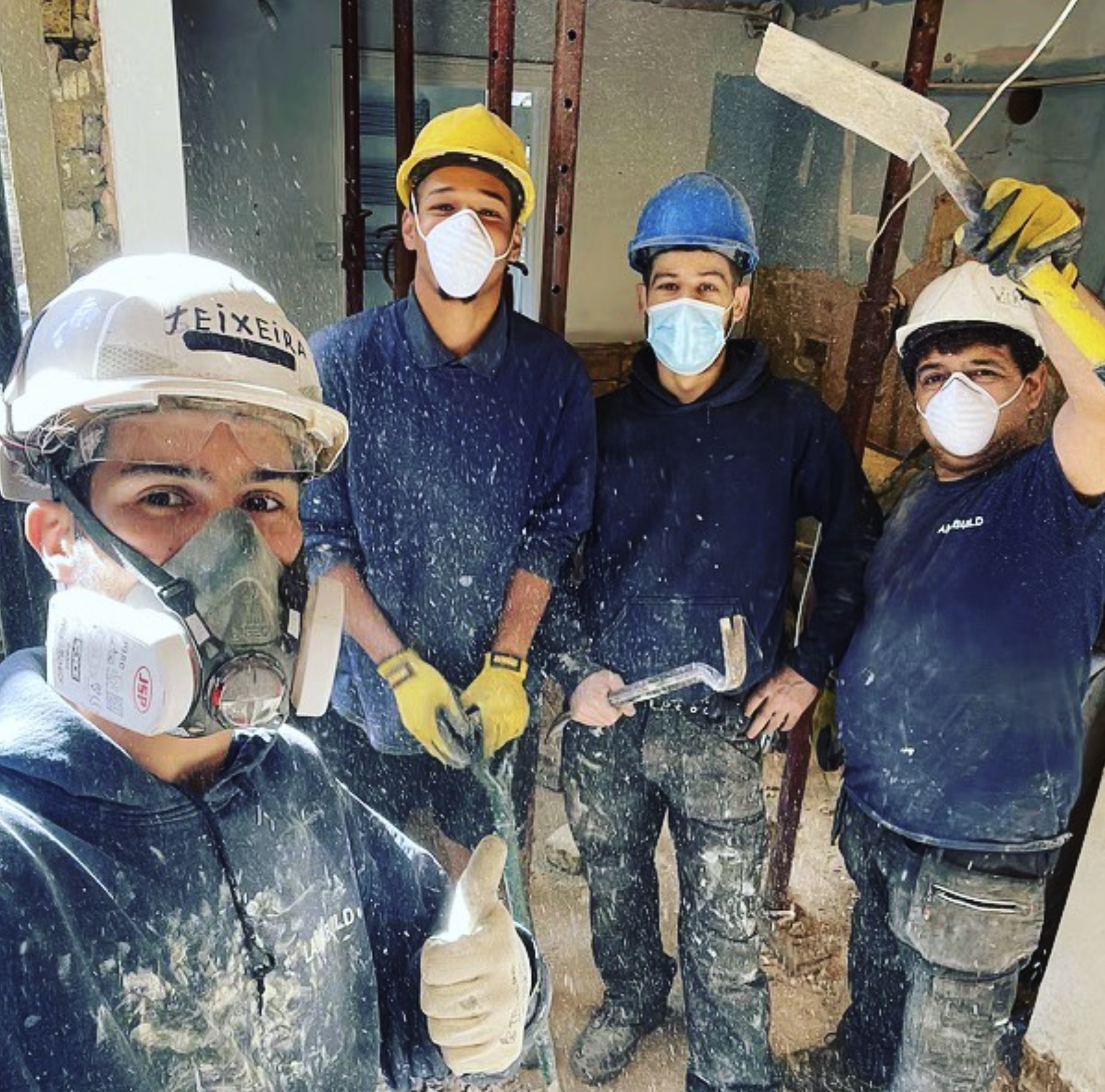 Lamabuild team in professional safety gear working on site